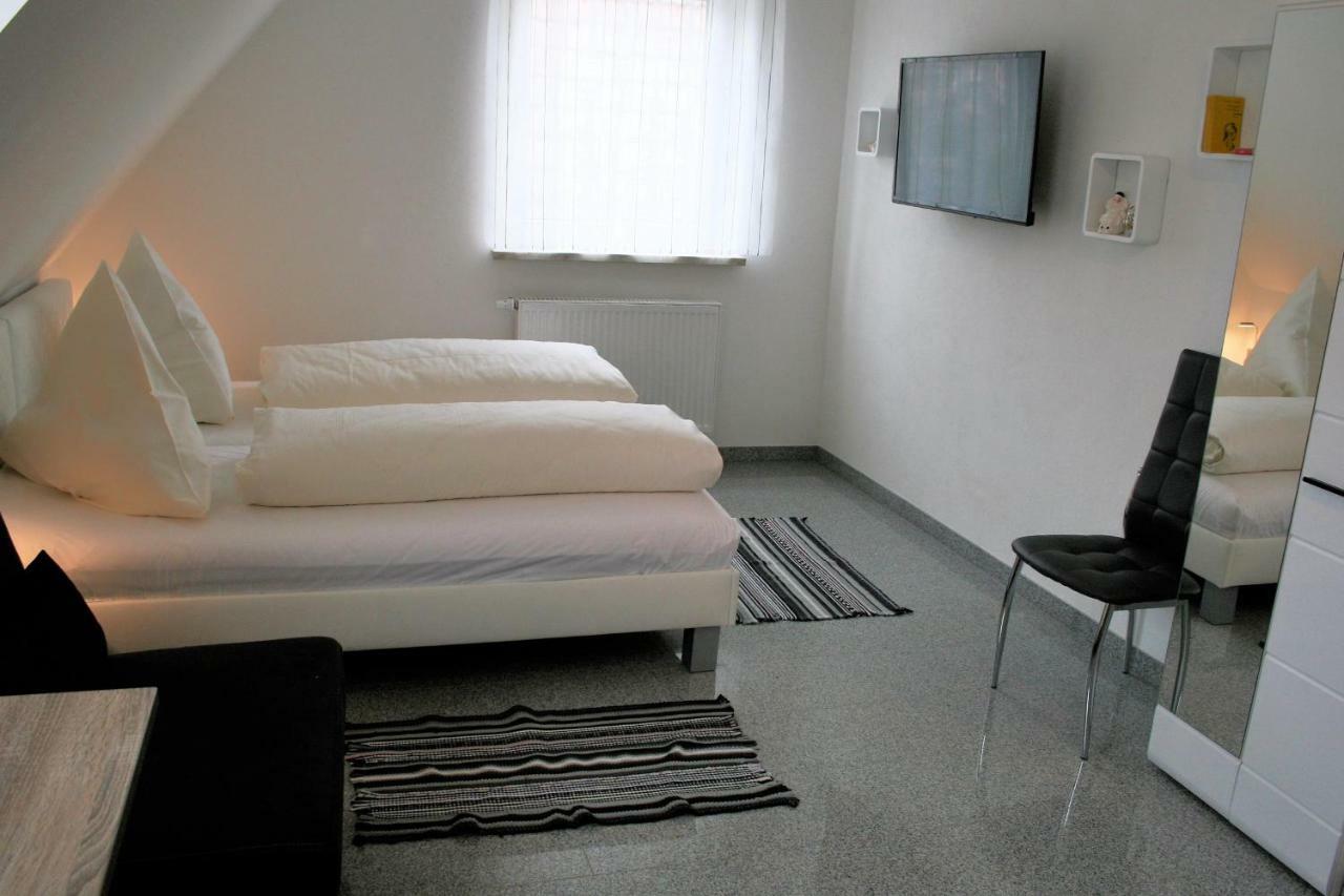 Haus Zum Schlosspark Veitshöchheim Екстериор снимка
